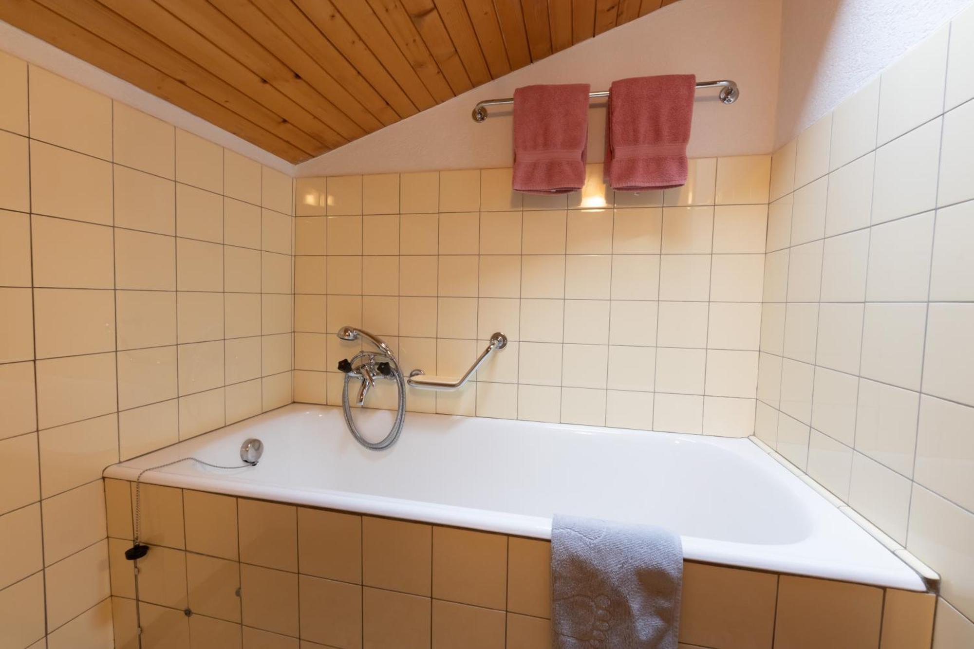 Apartments Saasunia Phòng bức ảnh
